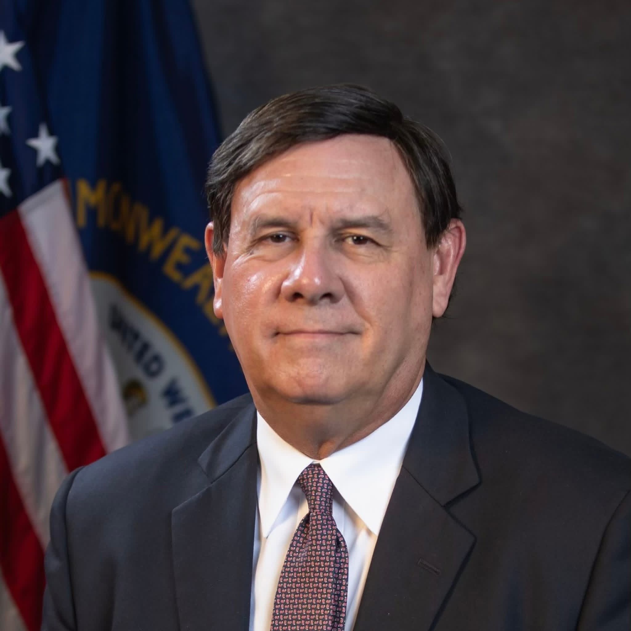 Headshot of Treasurer Mark Metcalf